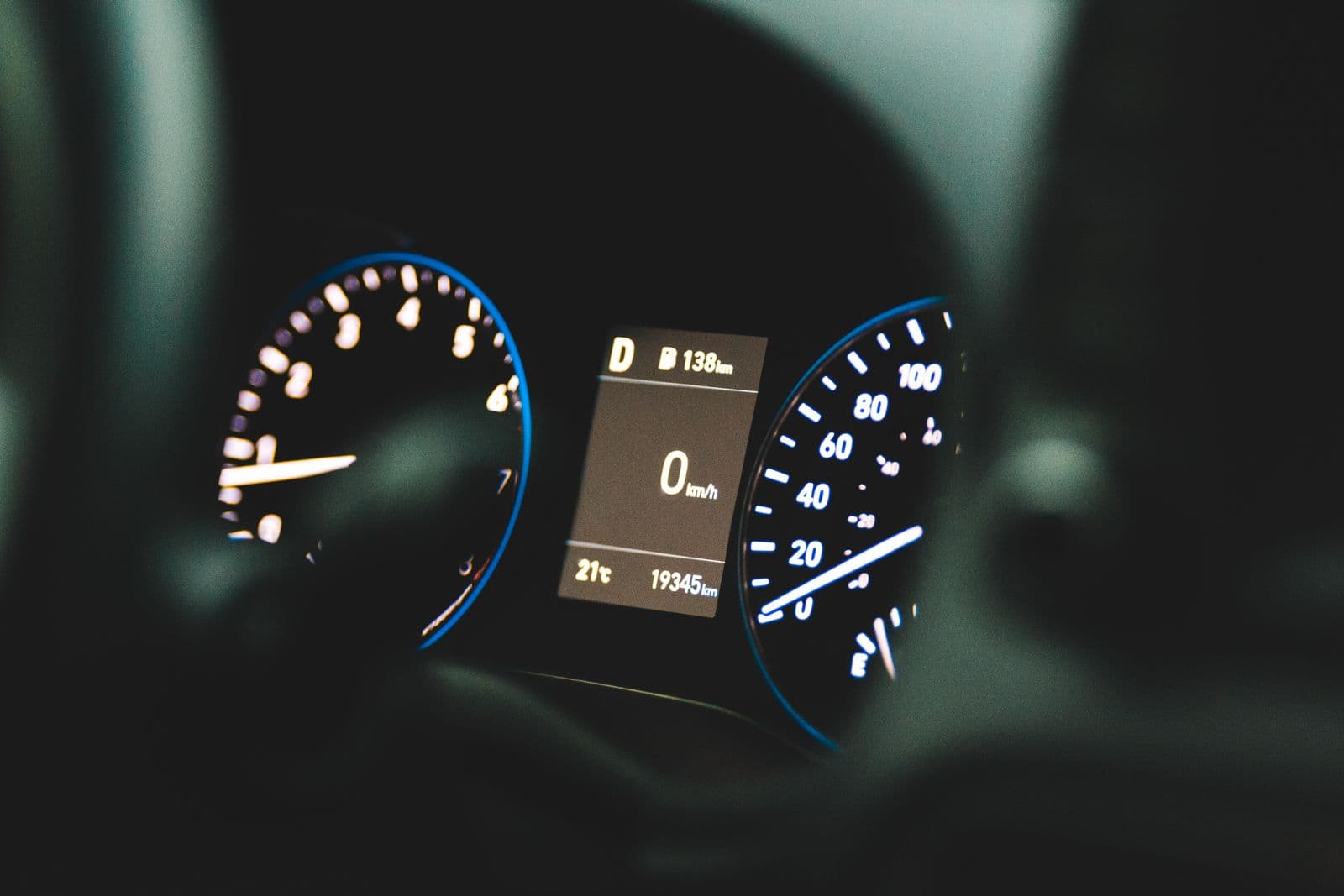 Odometer Fraud: How to Spot a Rolled-Back Odometer